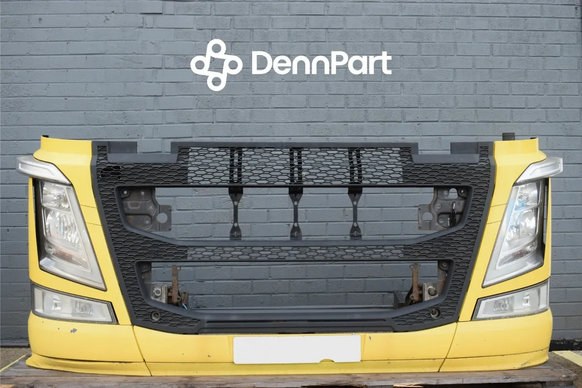 Volvo FH4 Lower Front Bumper USED