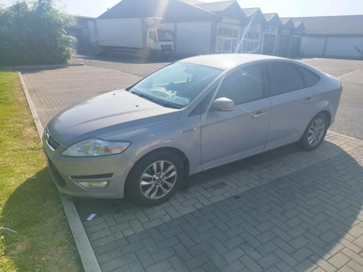 Ford Mondeo 2012 - Image 2