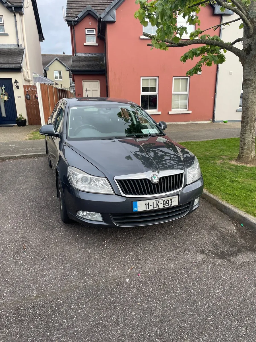 Car - Image 1
