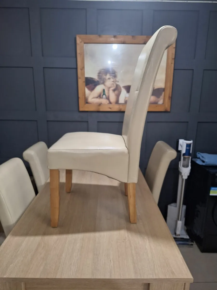 Table and Chairs - Image 1