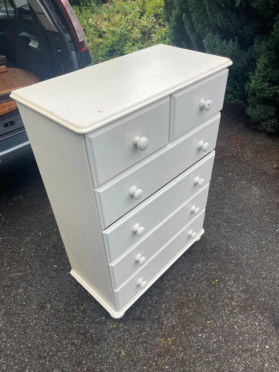 Heavy pine / white chest of drawer - Image 3