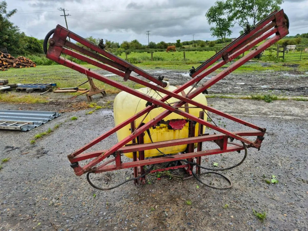 Sprayer for parts - Image 1