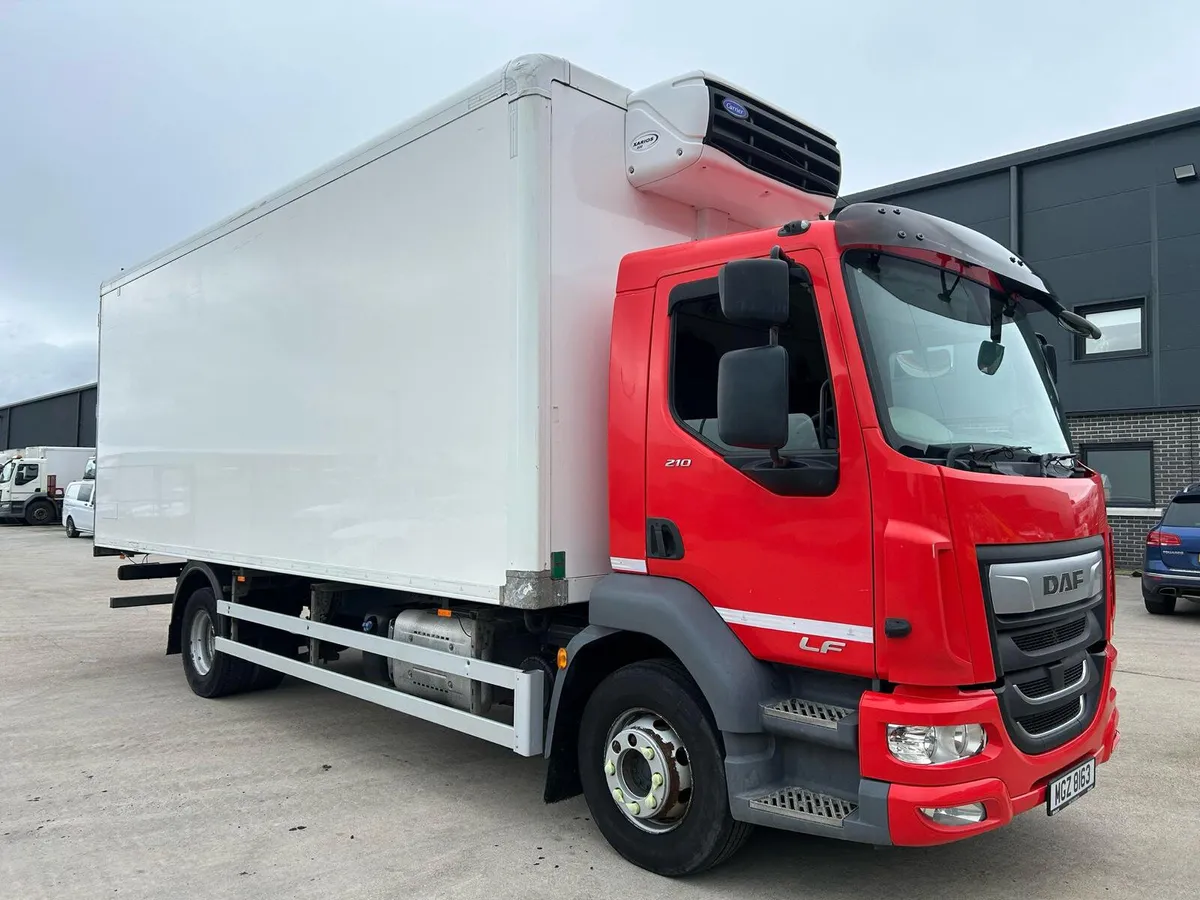 2019 DAF LF 210 16 TONNE FRIDGE - Image 1