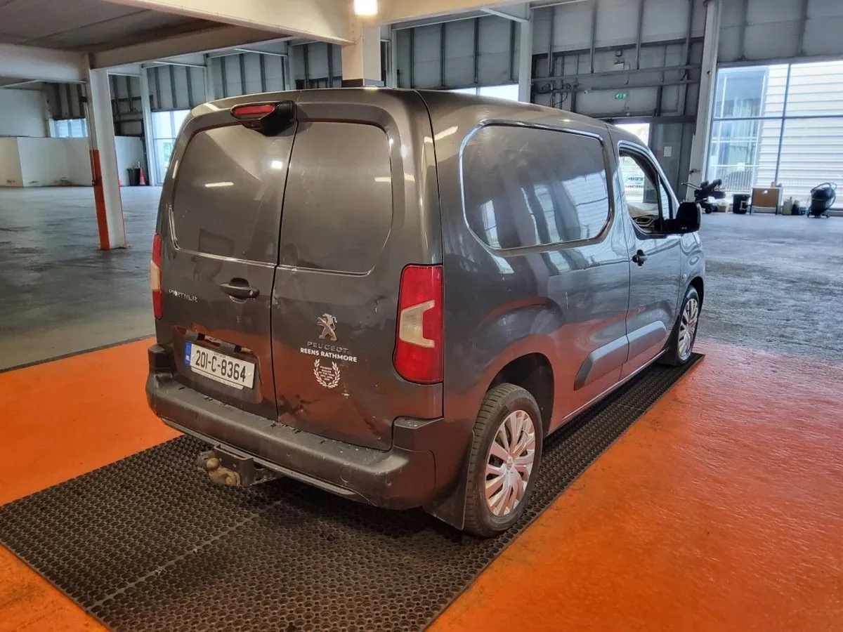 Peugeot Partner Partner Prof Plus 1.5 Blue HDI - Image 3