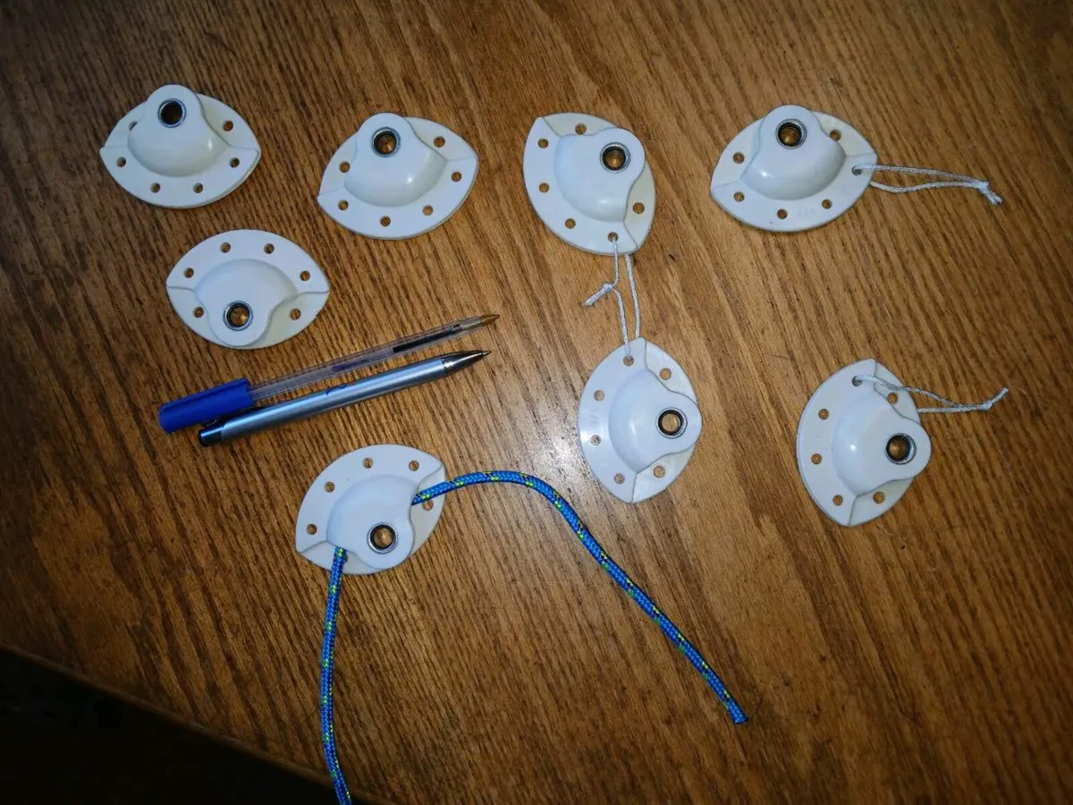 8 blocks / pulleys, side mounting, for 4-6mm rope - Image 1