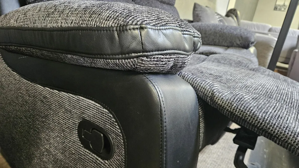 3+2 grye lisbon sofa - Image 3