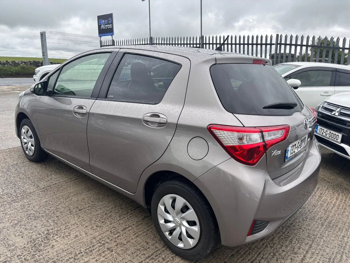 Toyota Vitz 1.0 Automatic 2019 - Image 4