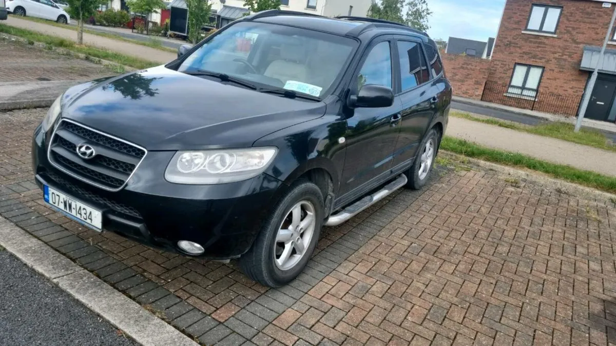 HYUNDAI SANTA FE.€2150 - Image 2