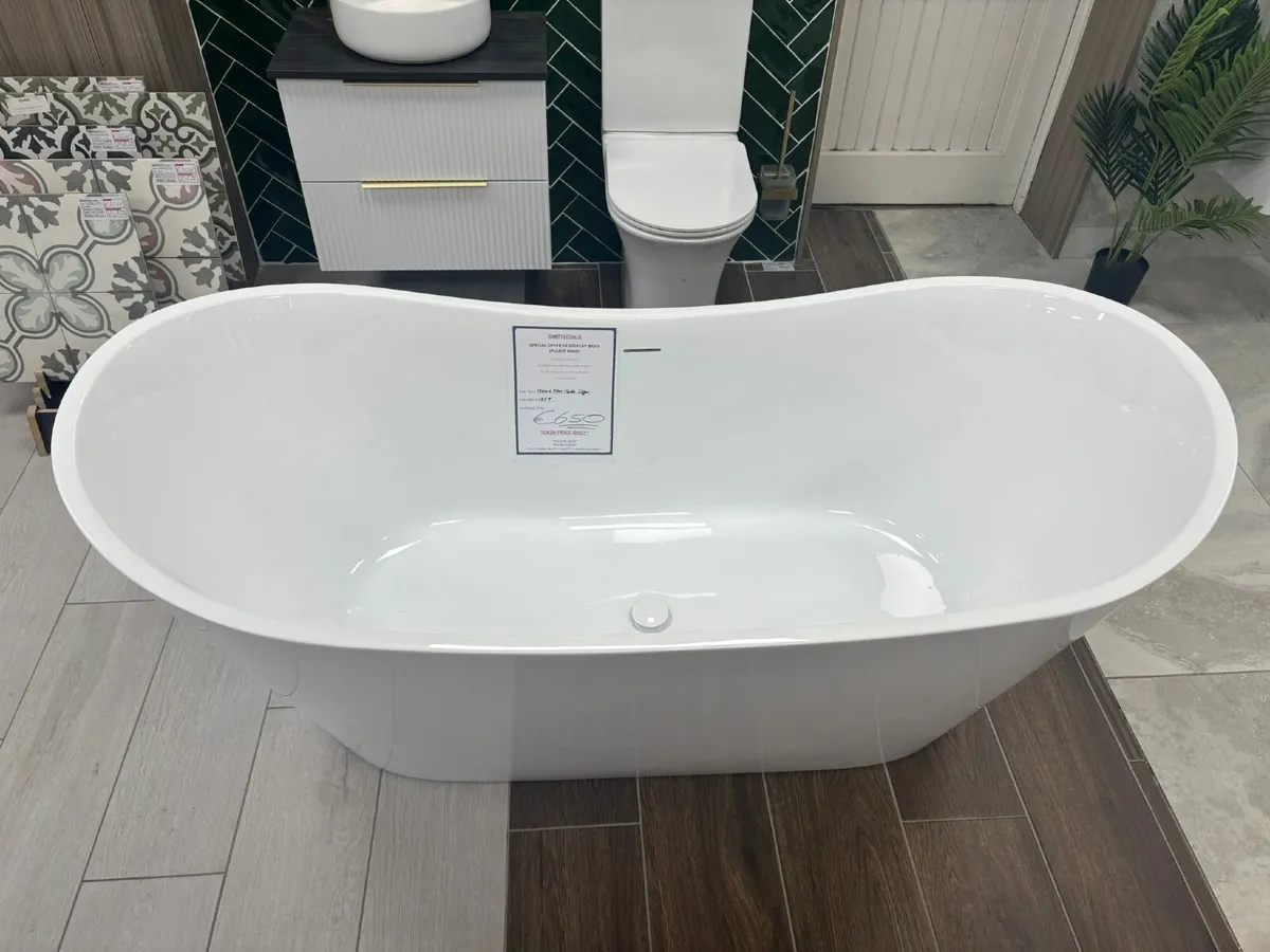 Ex-Display Designer F/S Bath - PLEASE READ AD! - Image 1