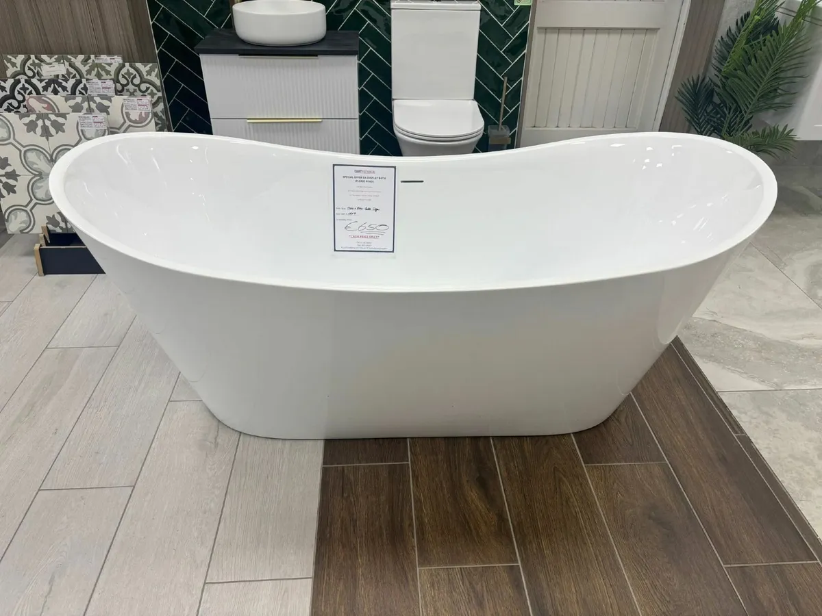 Ex-Display Designer F/S Bath - PLEASE READ AD! - Image 3