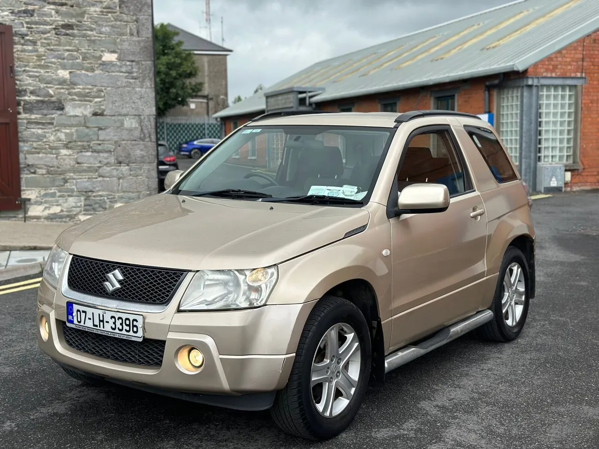 2007 Suzuki Grand Vitara very low kilometers - Image 3