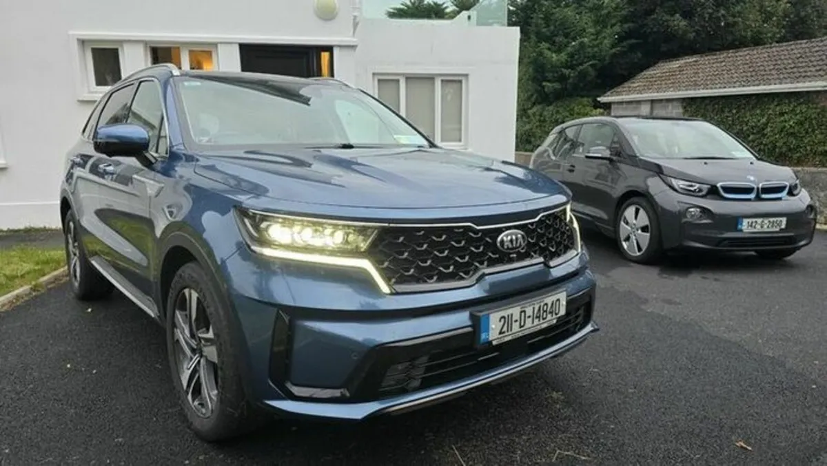 Kia Sorento K4 PHEV AWD - Top Spec - 62000Km - Image 1