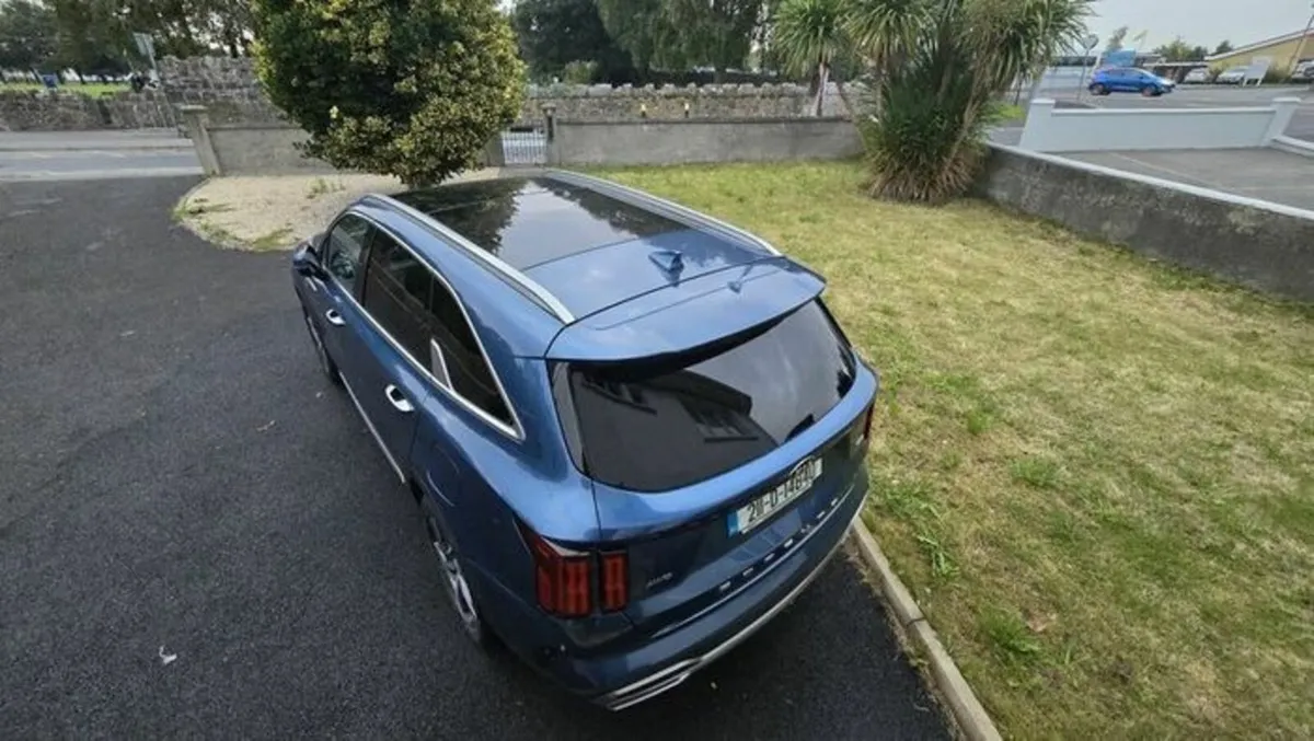 Kia Sorento K4 PHEV AWD - Top Spec - 62000Km - Image 4