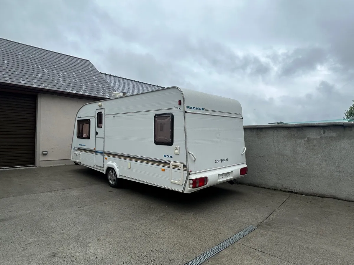 Caravan - Image 3