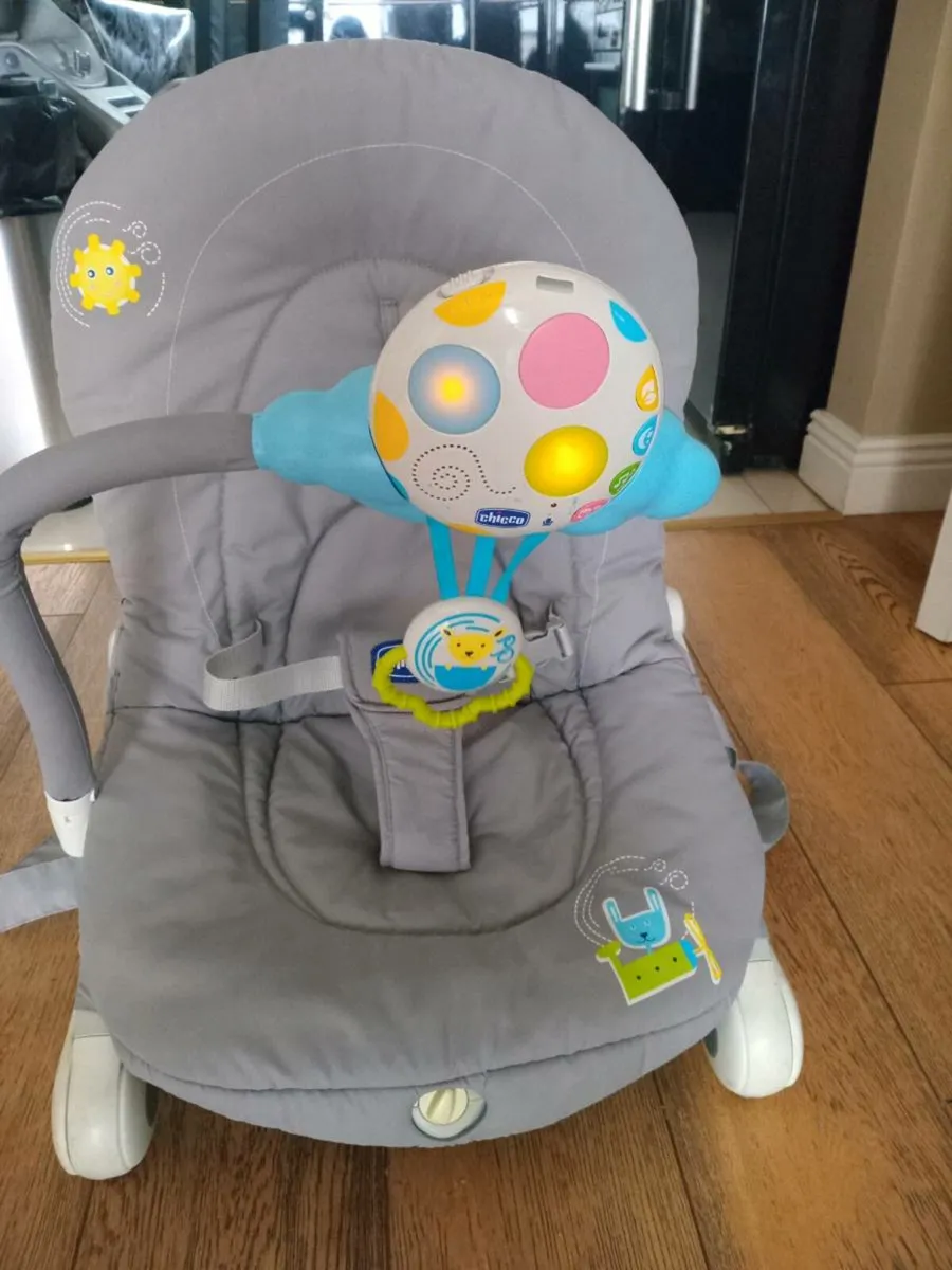 Chicco Baby Seat - Image 4