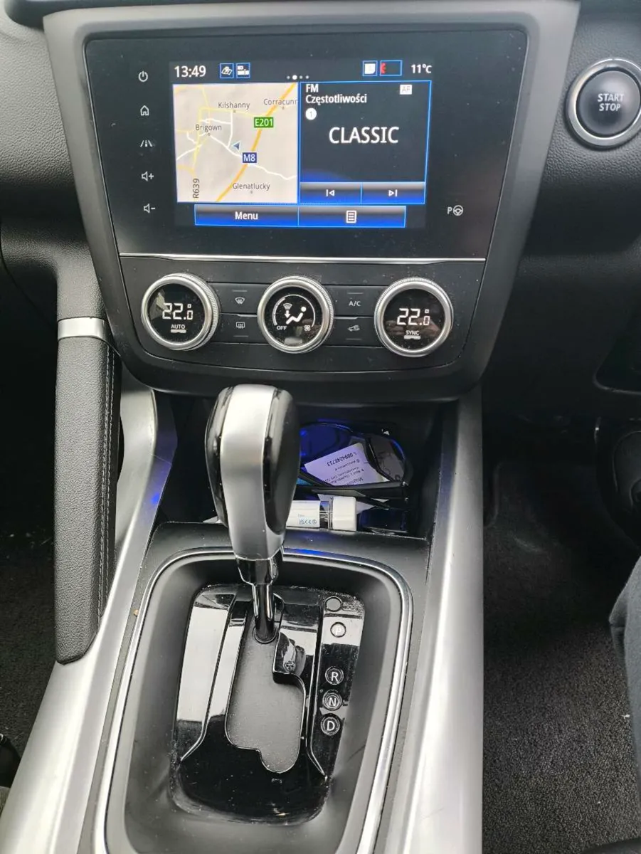Car - Image 3