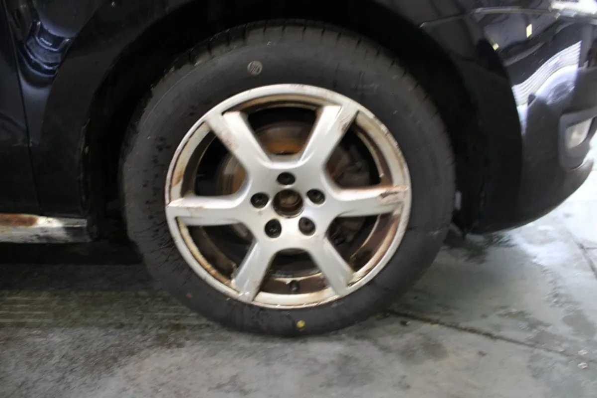 Volkswagen Polo 1.2 70bhp Comfortline - Image 4
