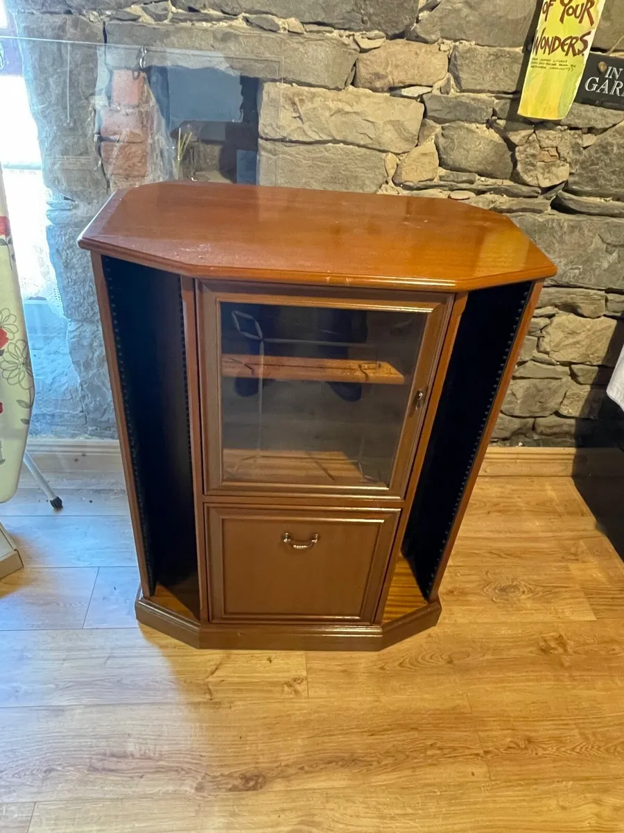 Furniture - Image 3
