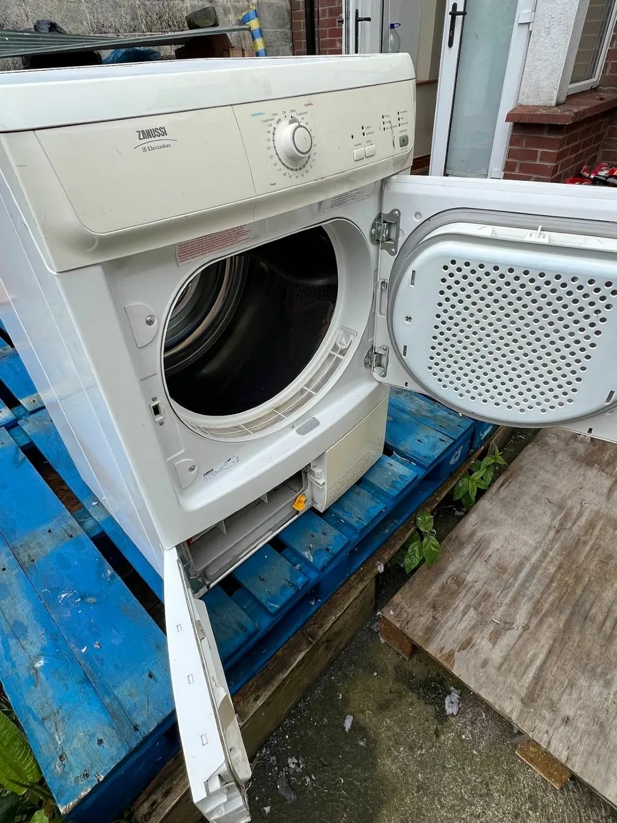 Zanussi 7kg Electrolux Condenser Tumble Dryer - Image 1