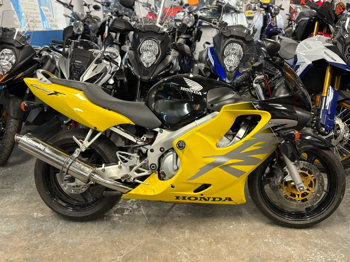 2001 Honda CBR600F - Image 1