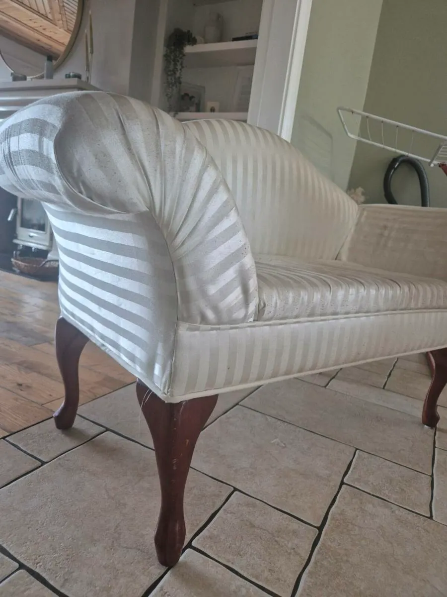 Regency style love seat - Image 3
