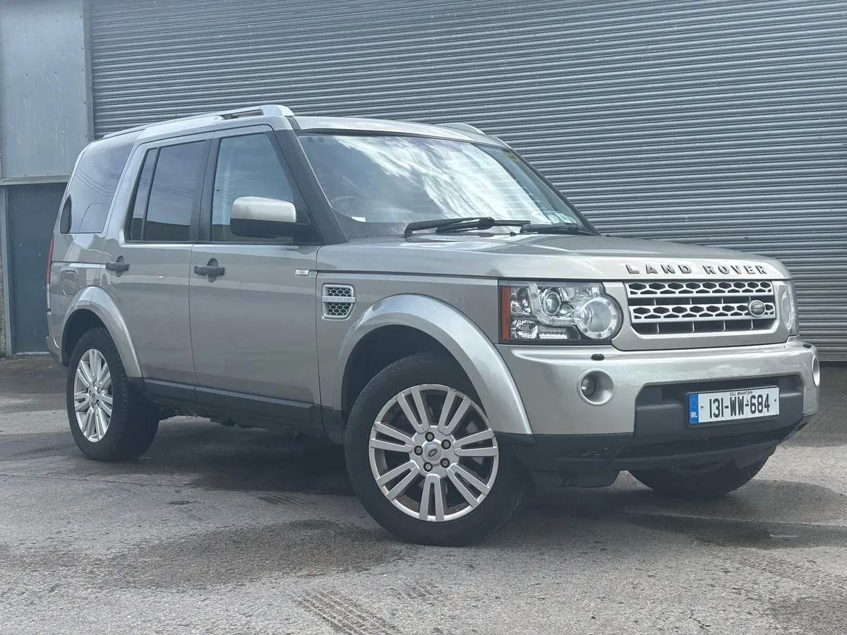 Land Rover Discovery 3.0D V6 09/25 DOE - Image 1