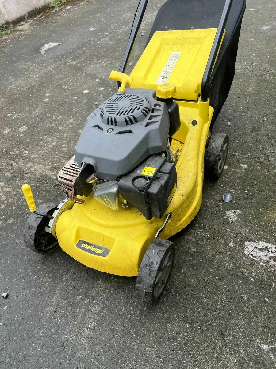 Challenge Hand Push Petrol Lawnmower 129cc - Image 4