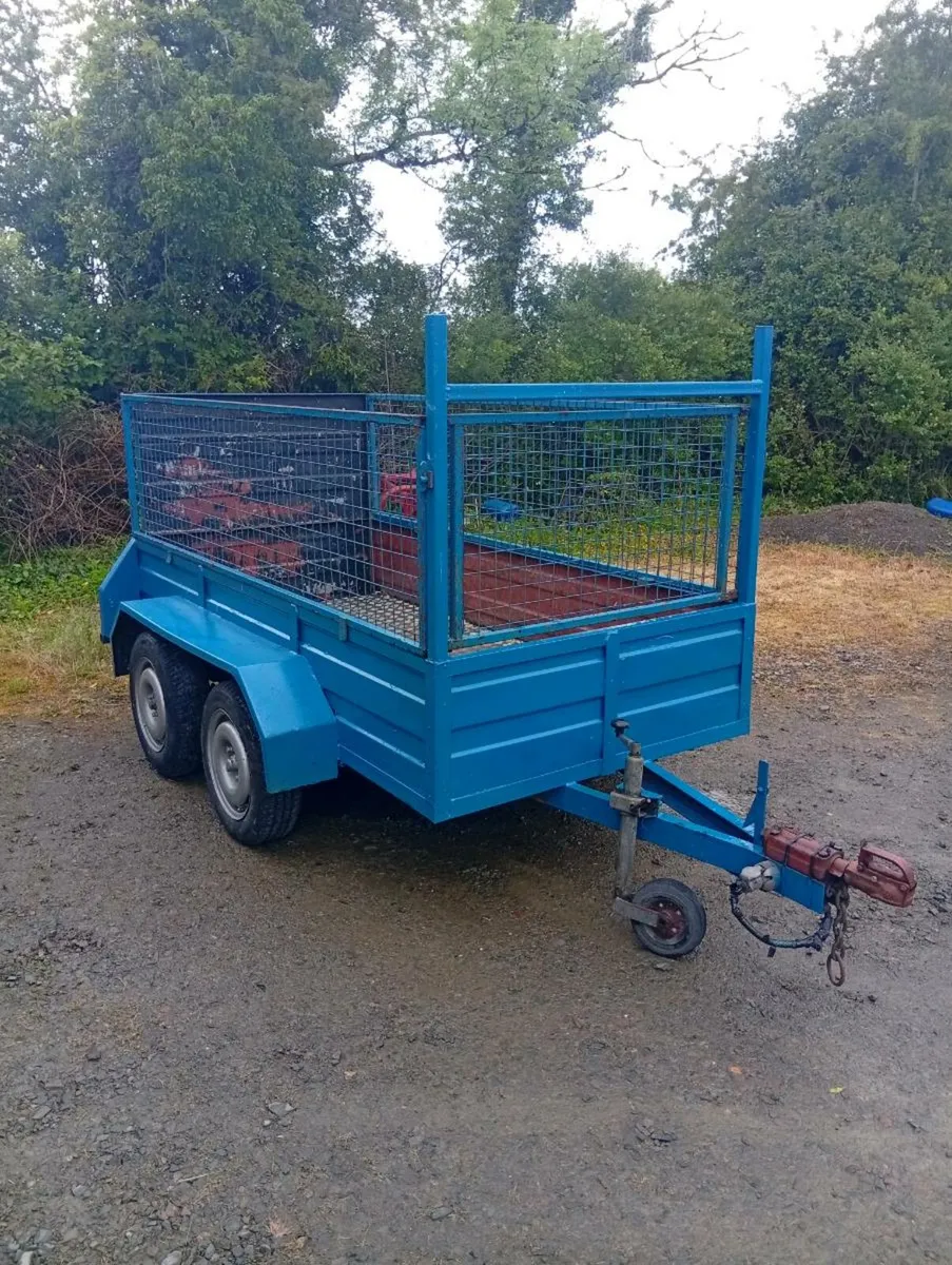 4 wheel trailer - Image 1