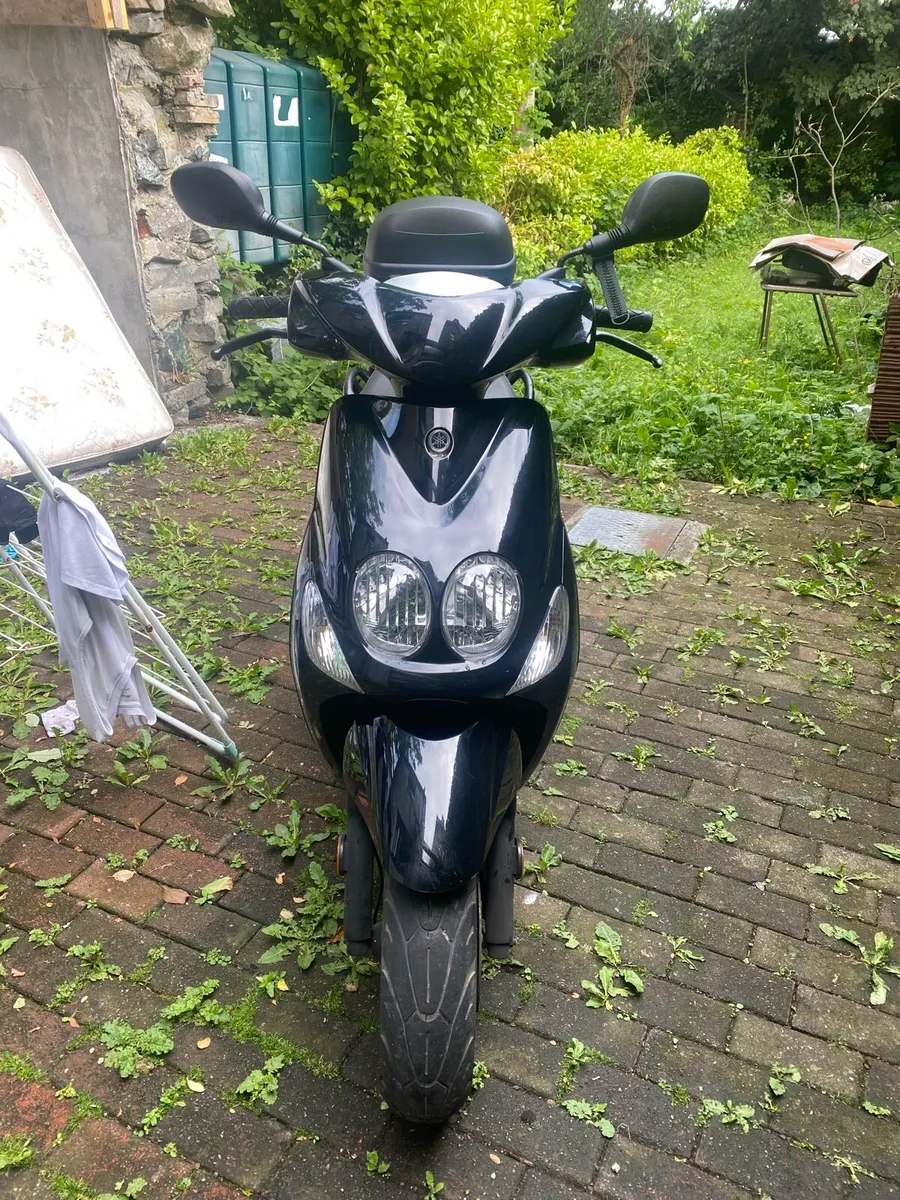 Scooter Yamaha 49cc - Image 2