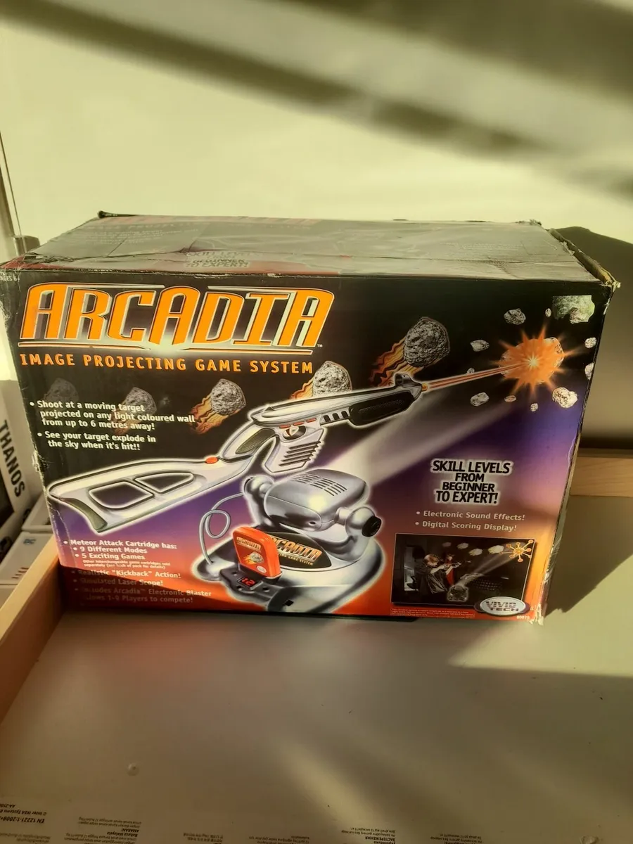 Arcadia Image Projecting Game System retro electro - Image 1