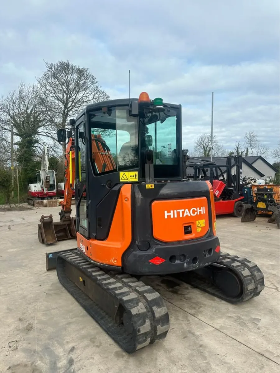 2019 HITACHI ZX48U-6 - Image 1