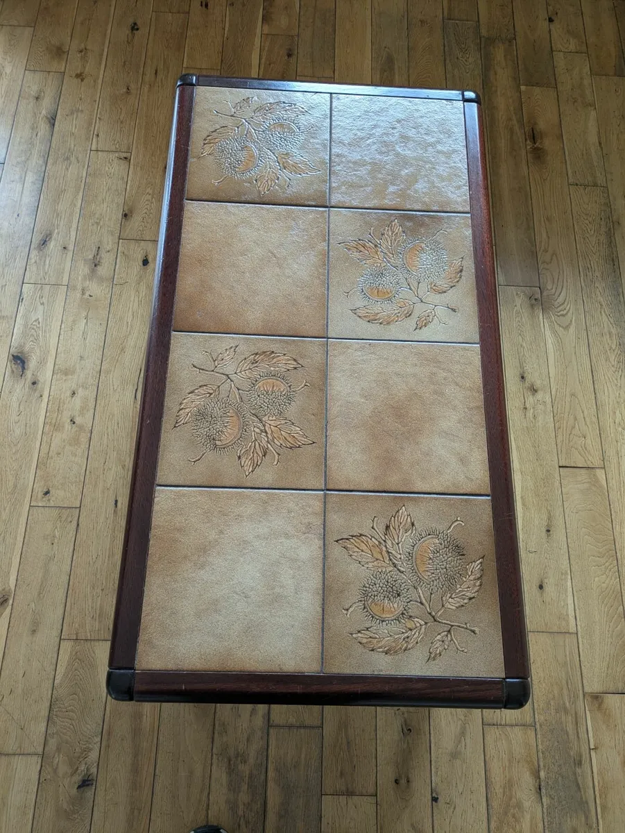 Coffe table - Image 4
