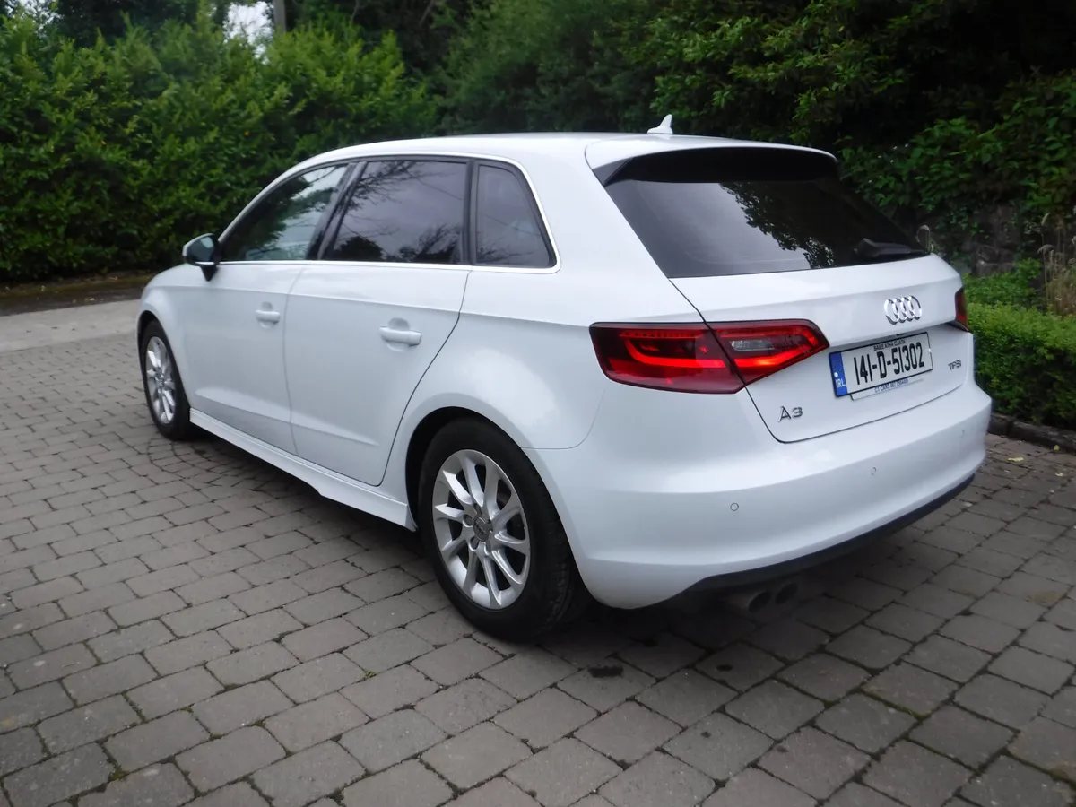 AUDI A3 1.4TFSI AUTO SPORT SAT NAV LOW MILES - Image 4
