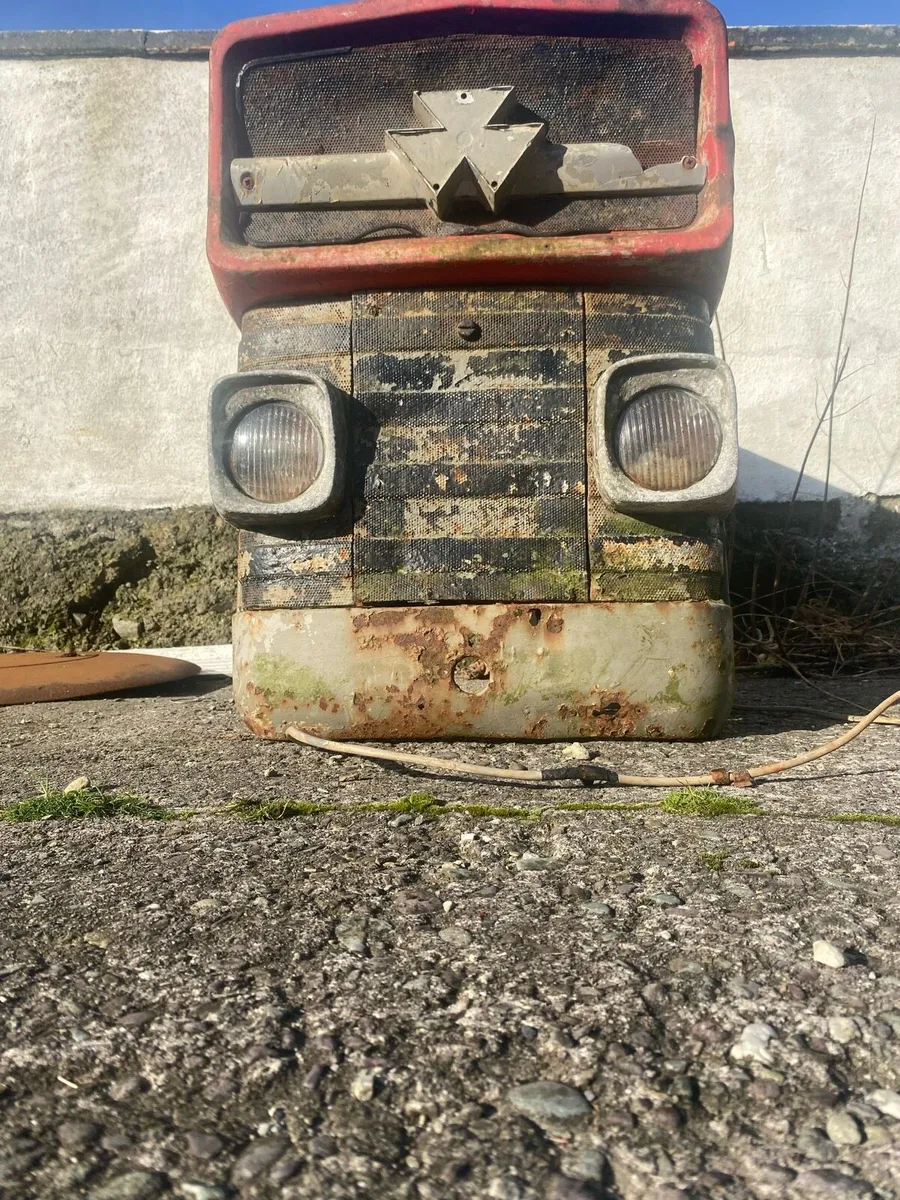 135 Bonnet & 1000 series Towing Eye - Image 3