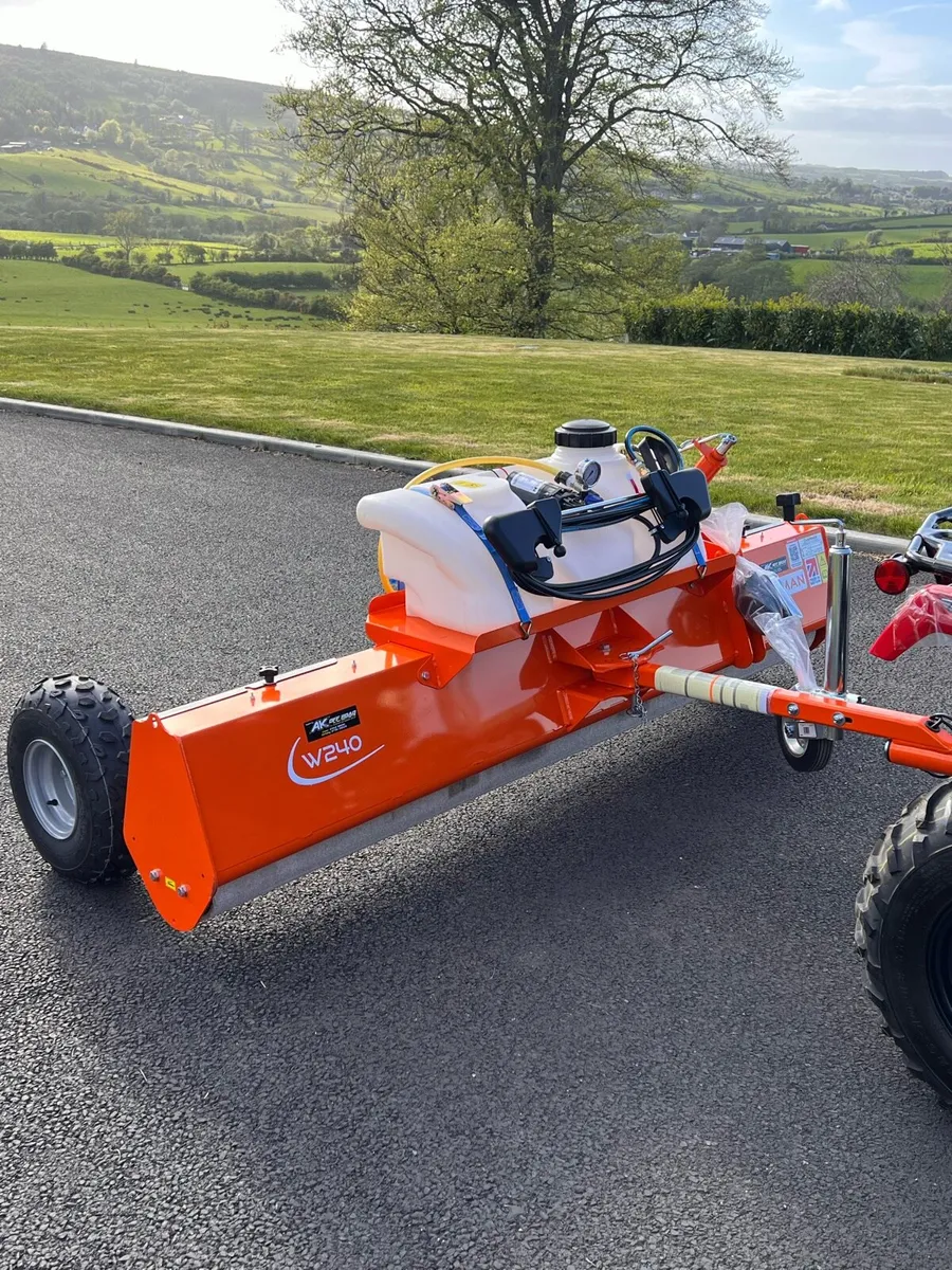 Chapman w240 weed wiper weed licker sprayer - Image 1