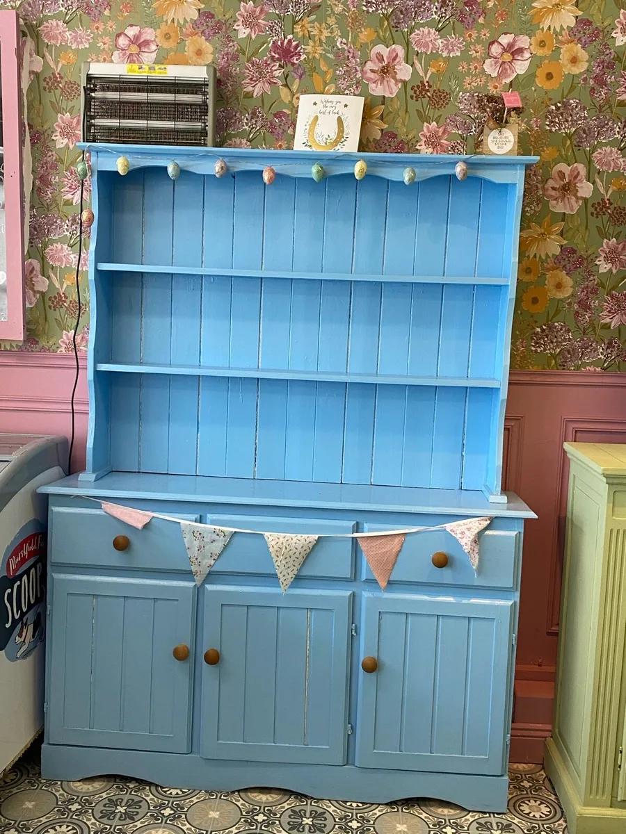 Shop display dressers - Image 3