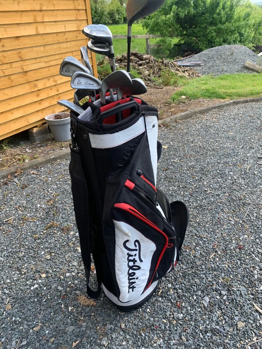 Golf bag and clubs - Image 4