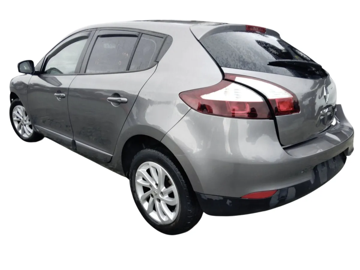 2015 RENAULT MEGANE For Breaking/Dismantling - Image 4