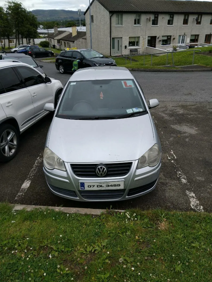 volkswagen polo - Image 1