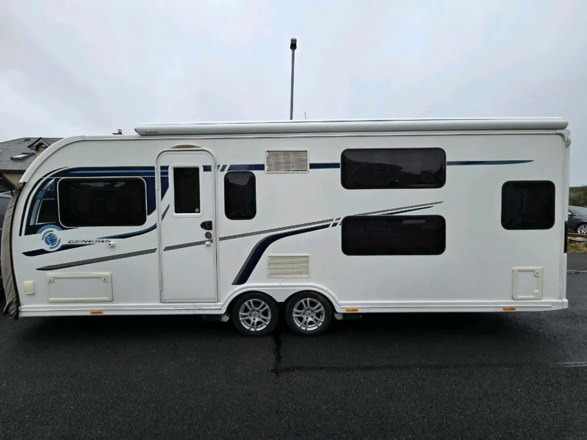 Eterniti FB6 caravan (6 berth) - Image 1