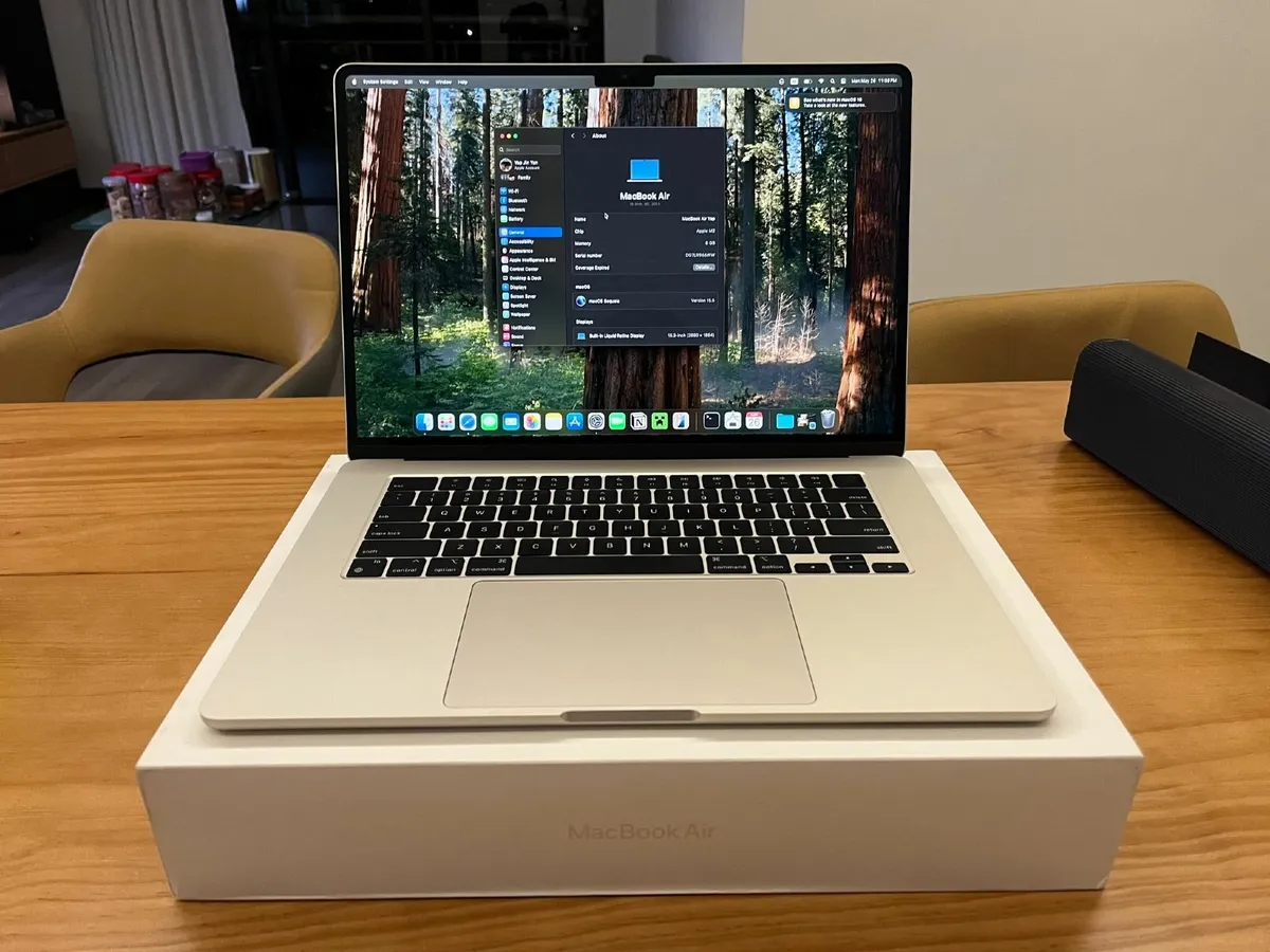 MacBook Air M2 2022 - Image 2