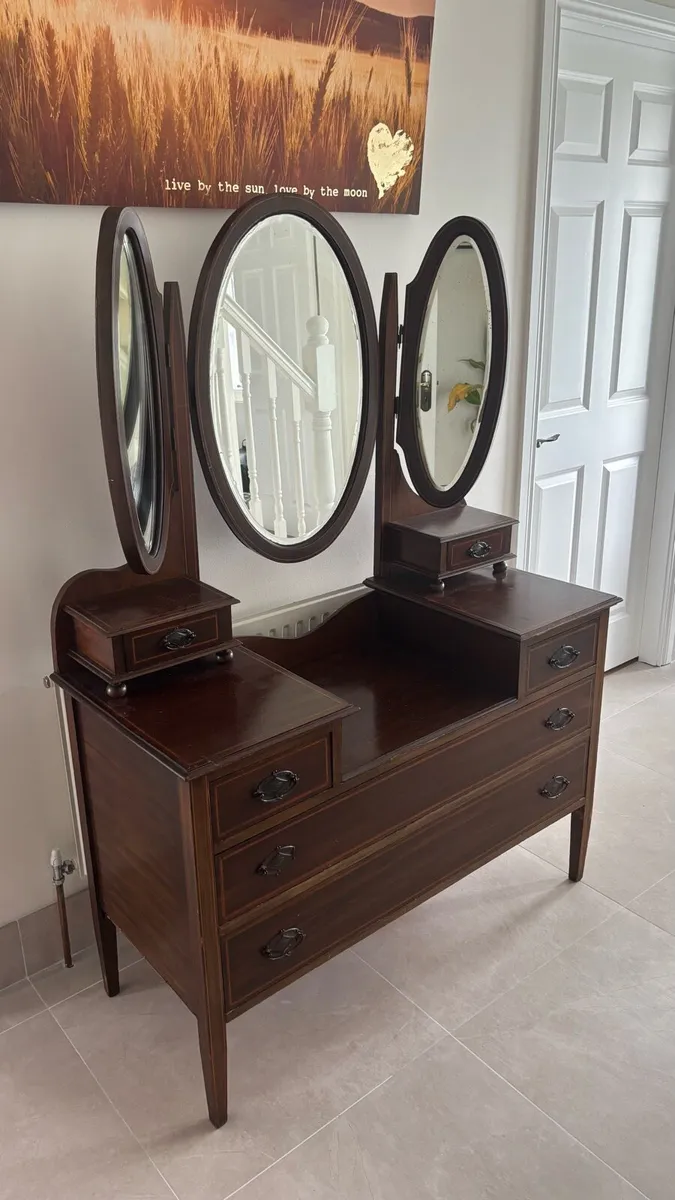 EDWARDIAN MAHOGANY & INLAID DRESSING CHEST - Image 1