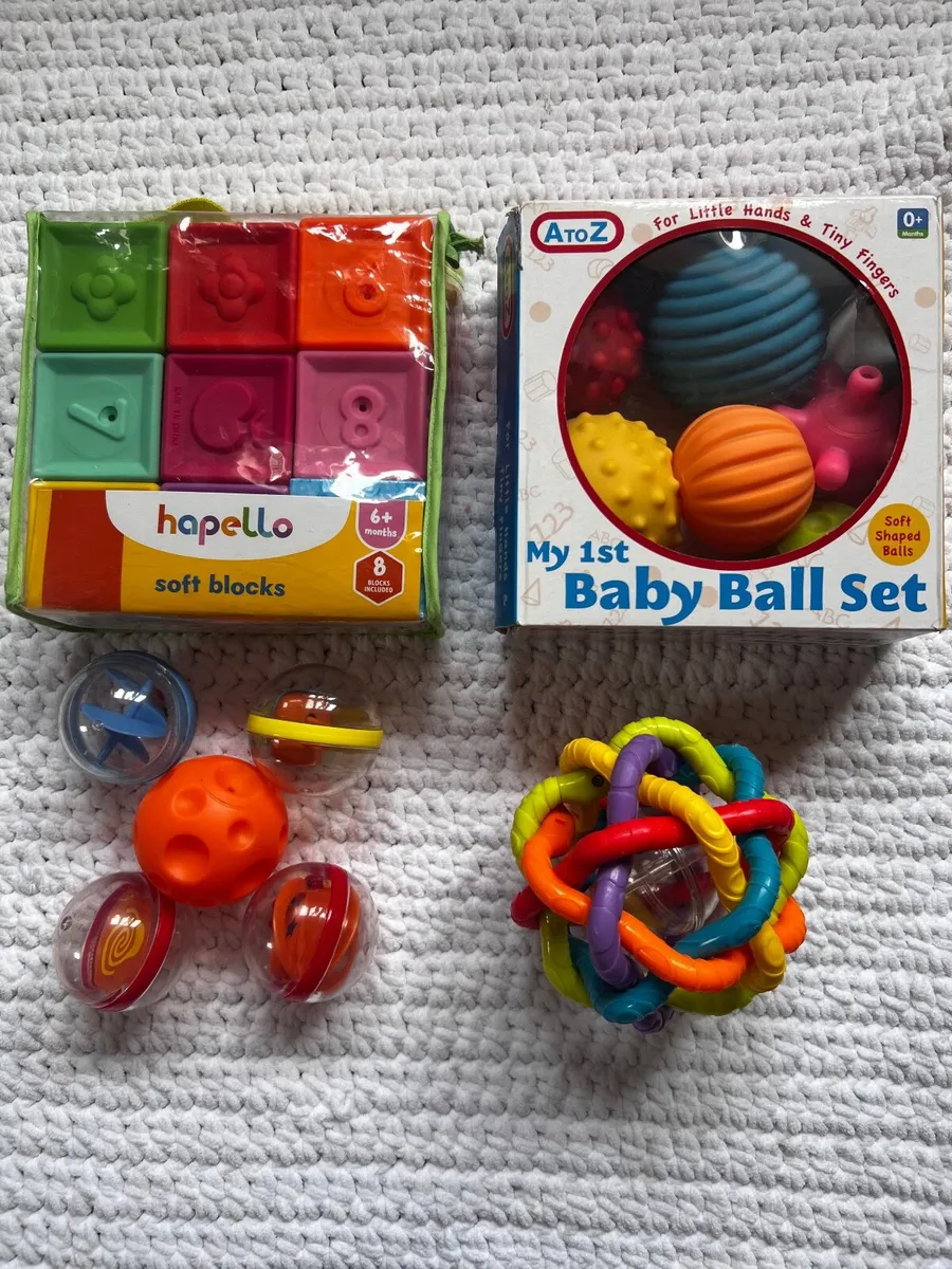 First Baby Sensory Ball and Brick Set - Image 2