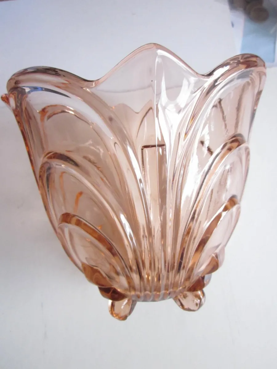 Vintage Deco Czech Pink Glass Large Footed Vase c. - Image 4