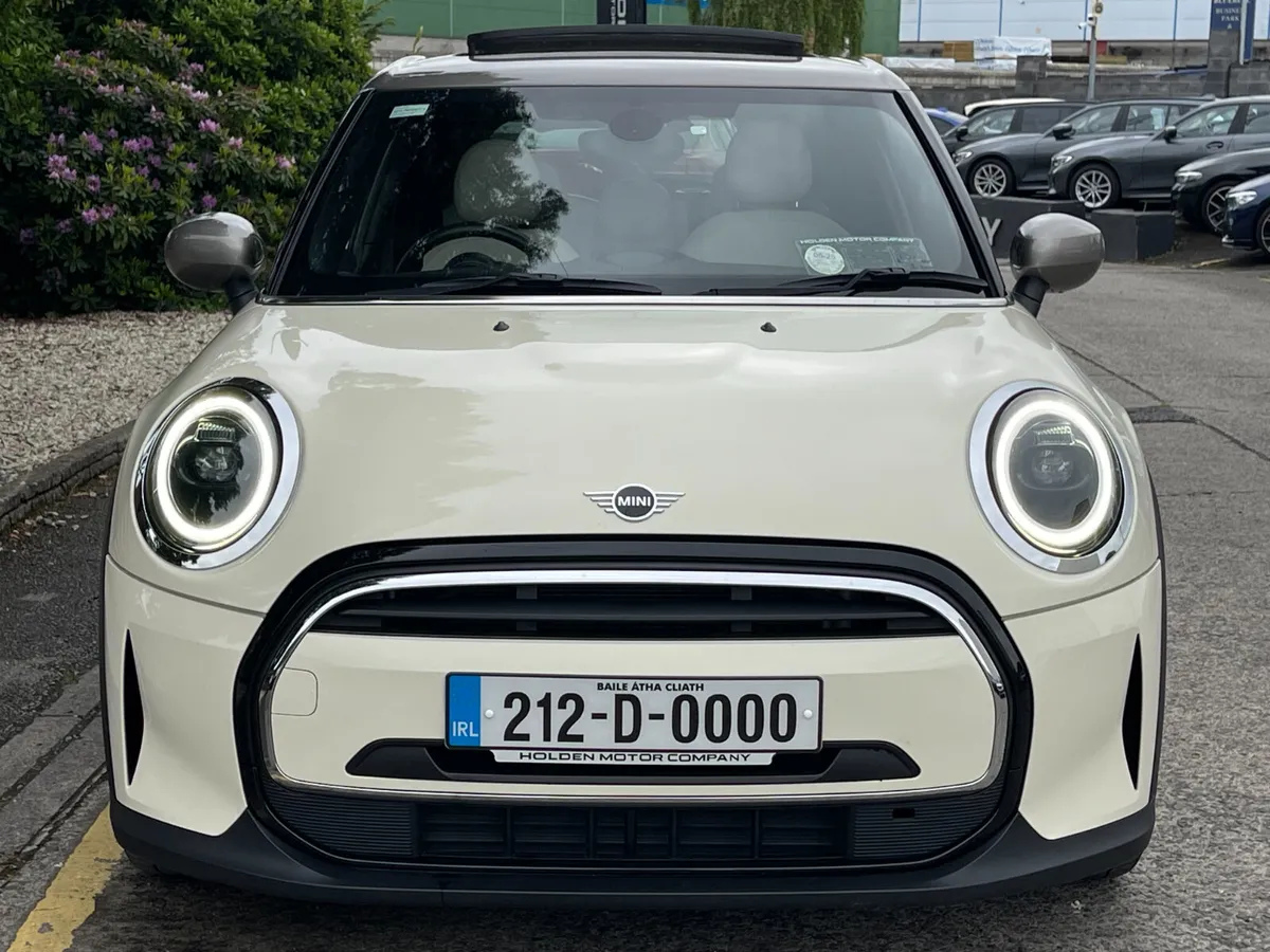 Mini Cooper 2021 - Image 4