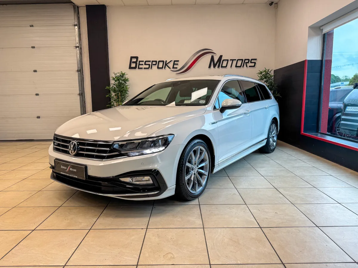 Volkswagen Passat R-Line - Image 1