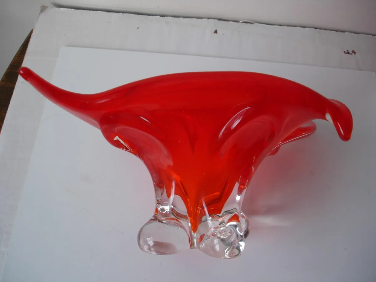 Large Sculptural Red Art Glass Centerpiece - Image 3