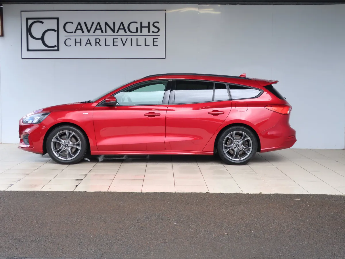 2022 FORD FOCUS ST-LINE ESTATE 1.5TDCi 125PS - Image 2