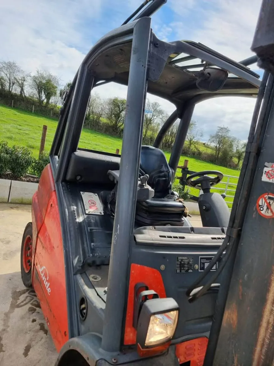 2007 LINDE 4 TON FORKLIFT - Image 4
