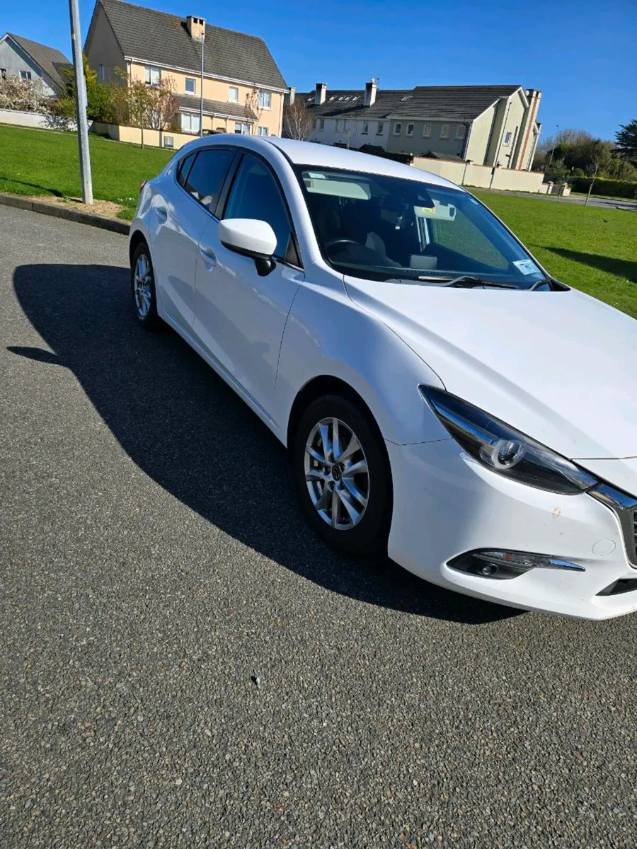 Car - Image 1
